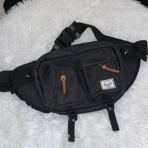 Herschel Crossbody Bag